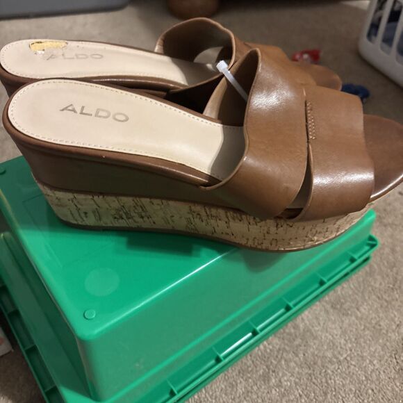 Aldo Wedge Brown Platform Sandals Shoes Size 37 US 6.5 Excellent Condition - Picture 2 of 7